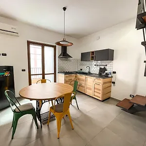 Appartamento Ballaraus, Palermo